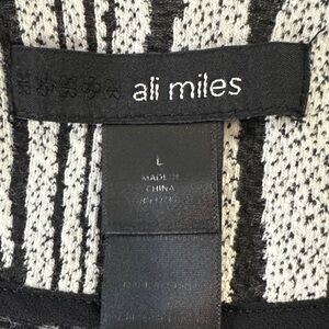 Ali Miles Monochrome Striped Knit